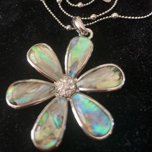 Lia Sophia Water Lily Neklace